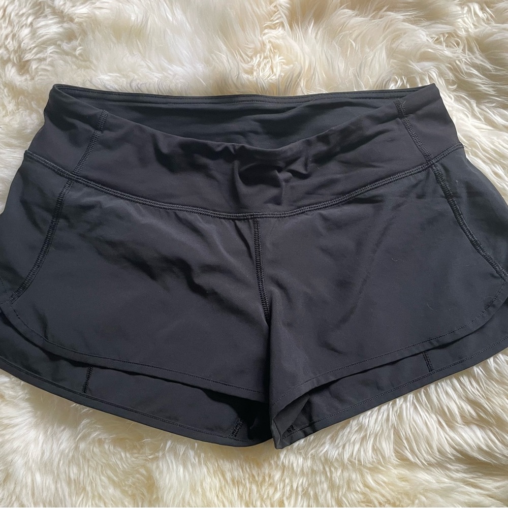 Lululemon Speed-up shorts 2.5”